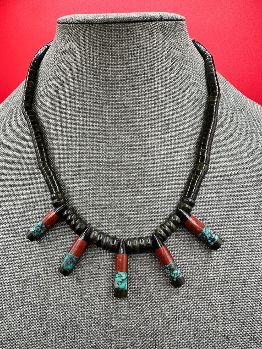 Santo Domingo Kewa Native American Heishi Graduated Stone Inlay Necklace 10.5" L